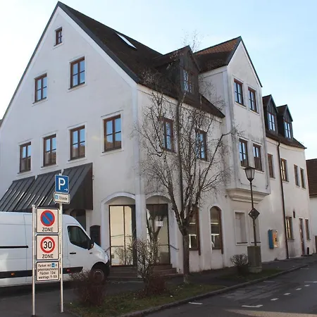 Montehome Vohburg ゲストハウス